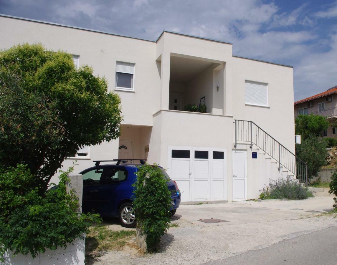 Apartment Lumago Kaštela Екстериор снимка